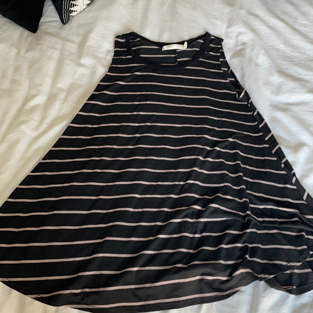 Size small sleeveless tunic